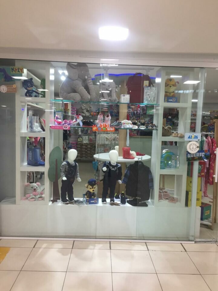 Loja infantil brinquedo roupa sapato puericultura leve