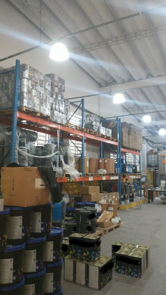 VENDO FABRICA DE TINTAS EM DIADEMA-SP