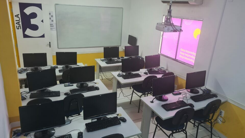Estrutura para escola de cursos, treinamentos, Polo EAD