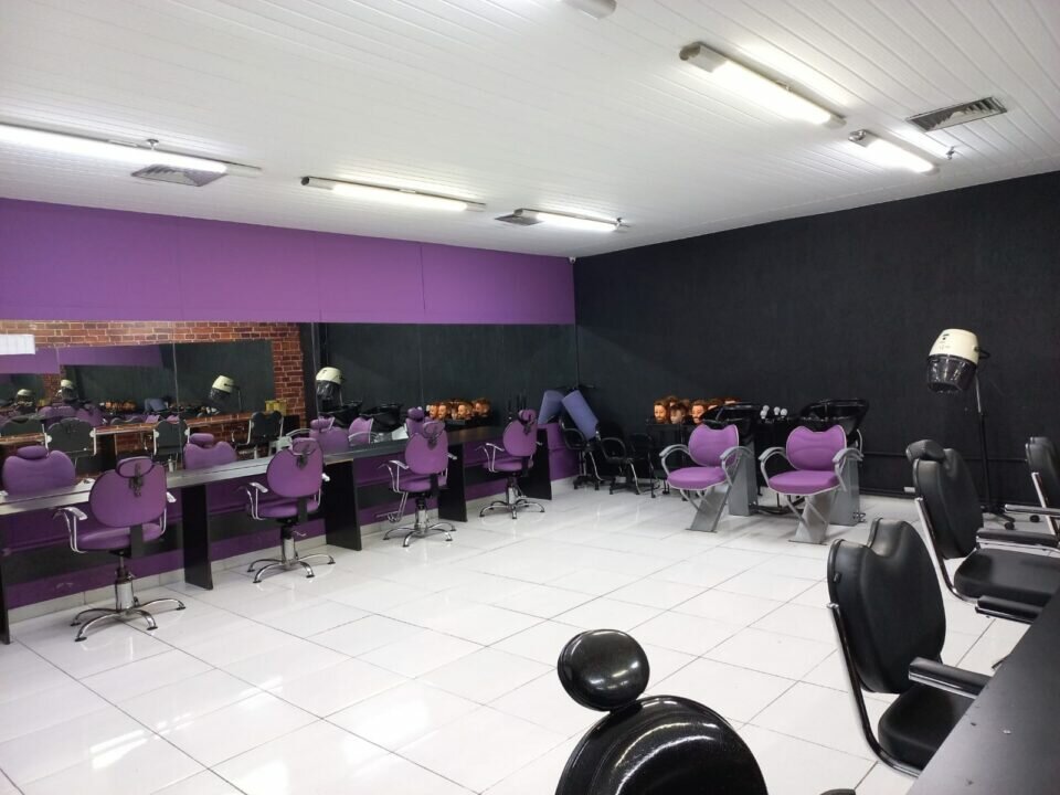 VENDO ESPAÇO FISICO – PONTO CORMECIAL