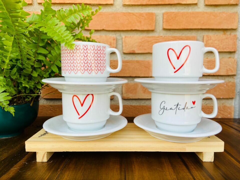 Fábrica e E-commerce de Canecas e Xícaras de Porcelana