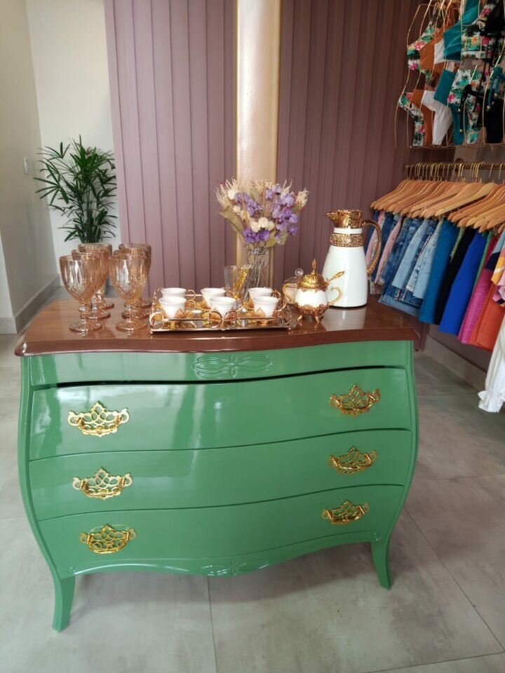 VENDO LOJA ROUPAS FEMININAS MULTIMARCAS