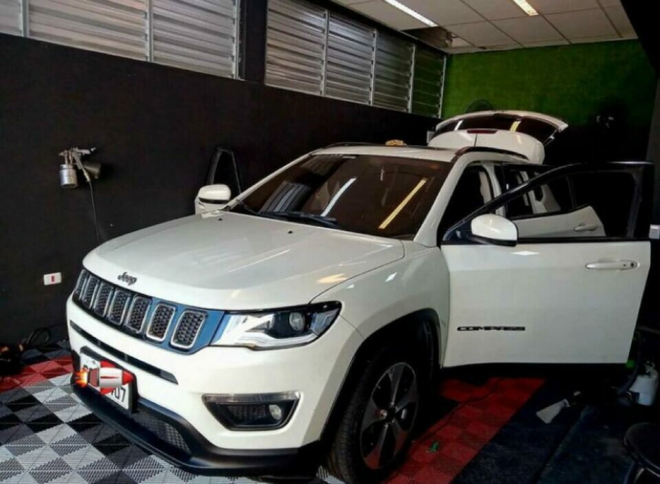 Estética automotiva