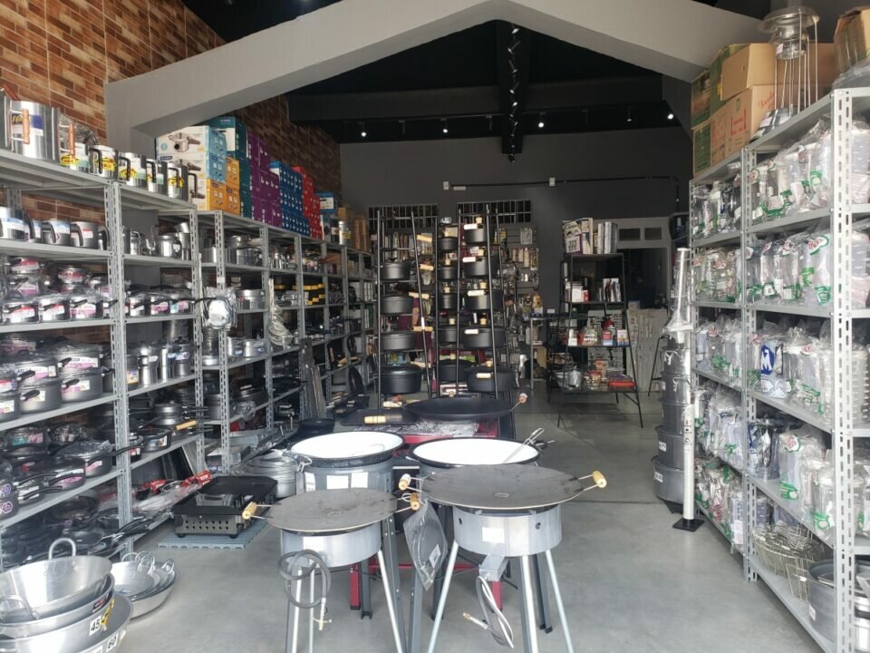 Vendo tradicional loja de utensílios e utilidades domésticas