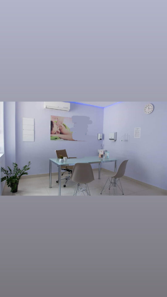 Clínica de estética reformada 300m2