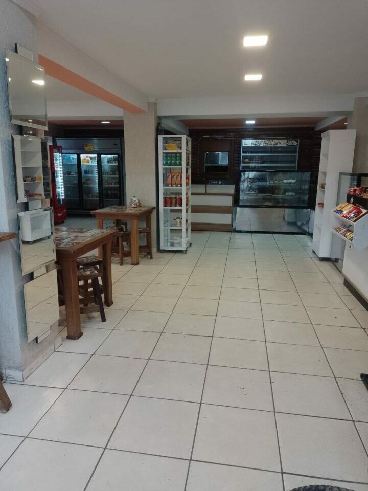 Padaria, confeitaria e café