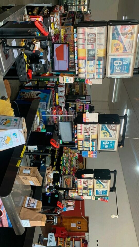 VENDE SE UM SUPERMERCADO