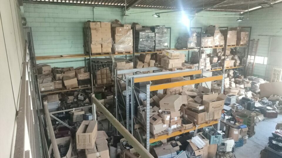 Empresa de Reciclagem de Eletronicos
