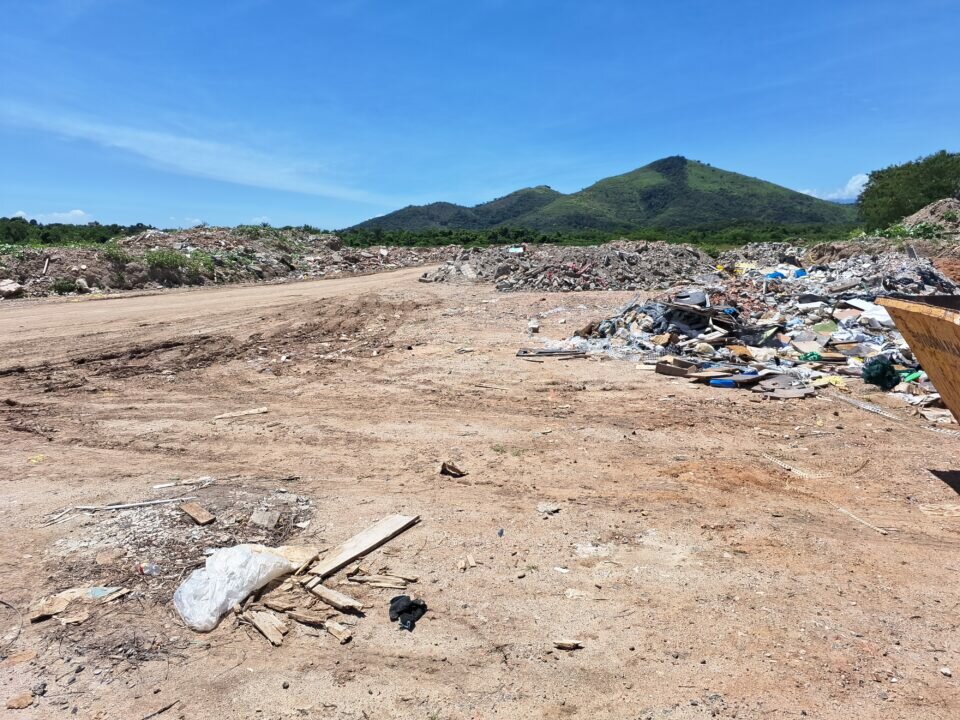 Vendo bota fora aterro rj legalizado