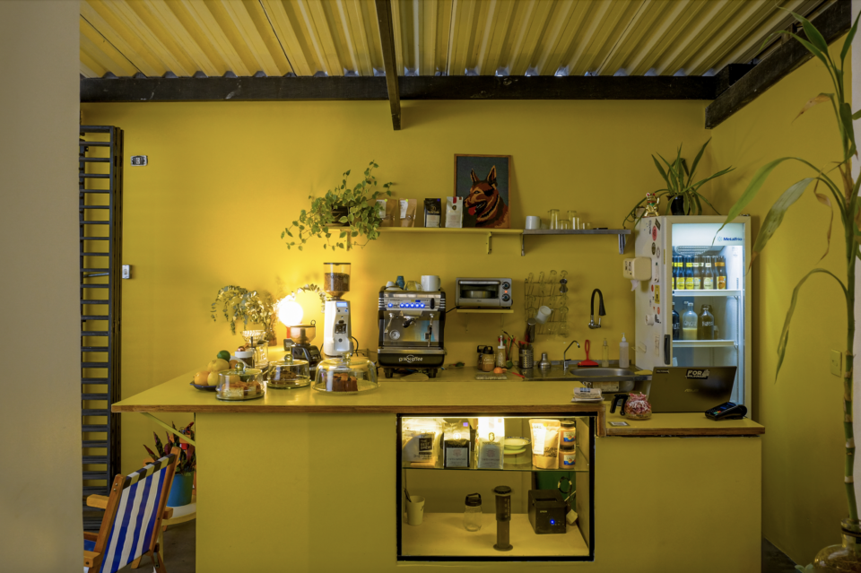 CAFETERIA DE CAFÉS ESPECIAIS  BRUNCH  BAR