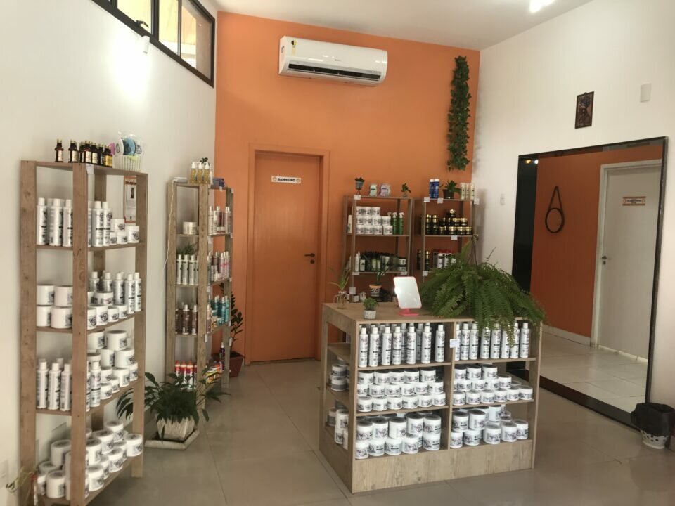 Passo ponto de Salão de Beleza e Loja Pronto para iniciar os atendimentos