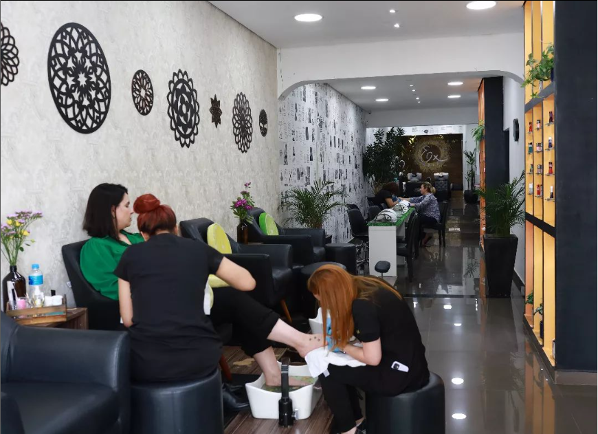 Centro Urbano de Beleza – 6 em 1