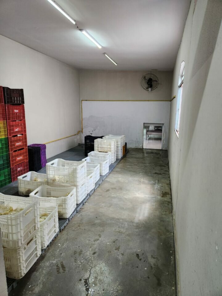 Ponto de Indústria de Alimentos toda equipada