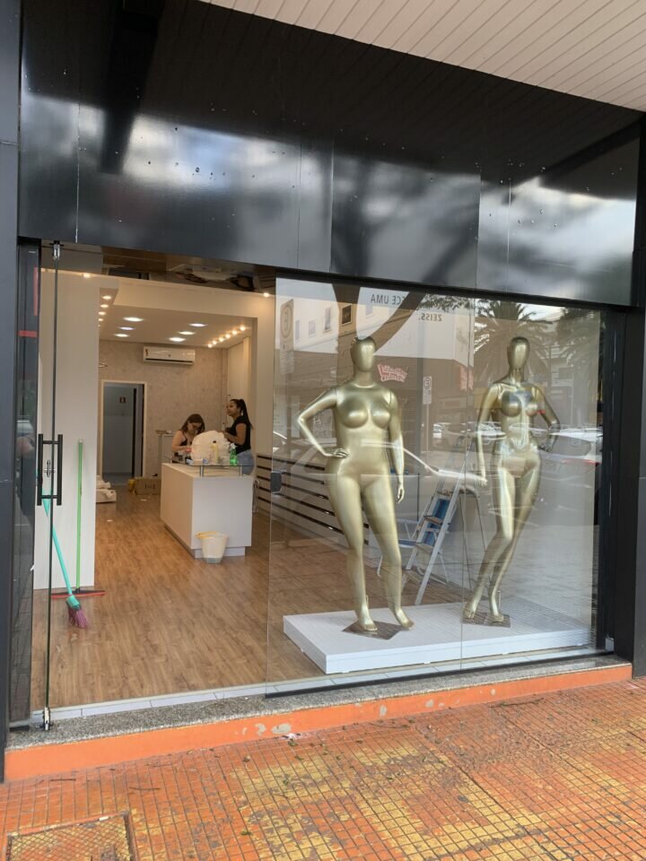 Vendo fábrica de lingerie
