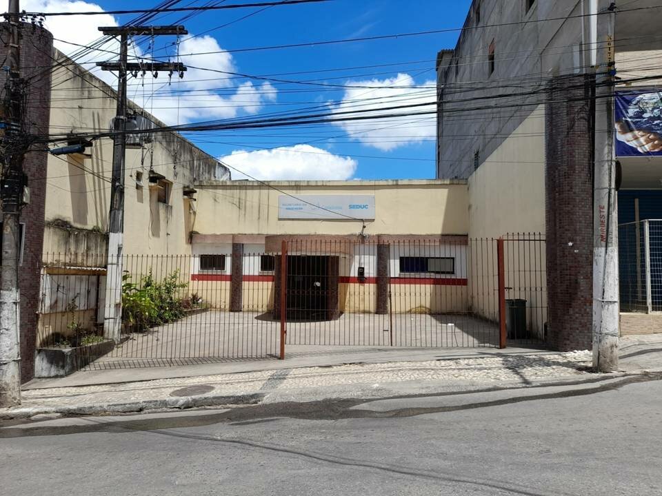 Imóvel a venda na cidade de Candeias-Bahia