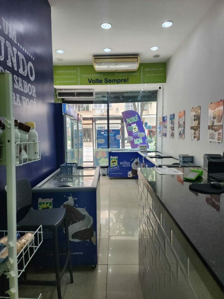 SORVETERIA COMPLETA EM COPACABANA – FRANQUIA SEM FIDELIDADE E SEM ROYALTY