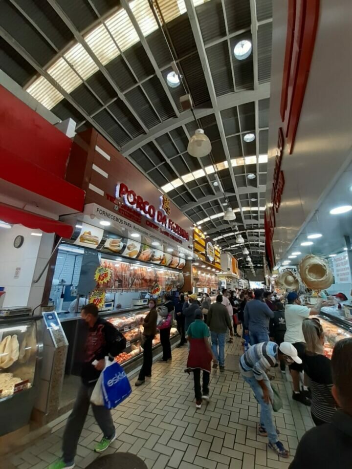 AÇOUGUE TODO EQUIPADO DENTRO DO MERCADO MUNICIPAL DA LAPA