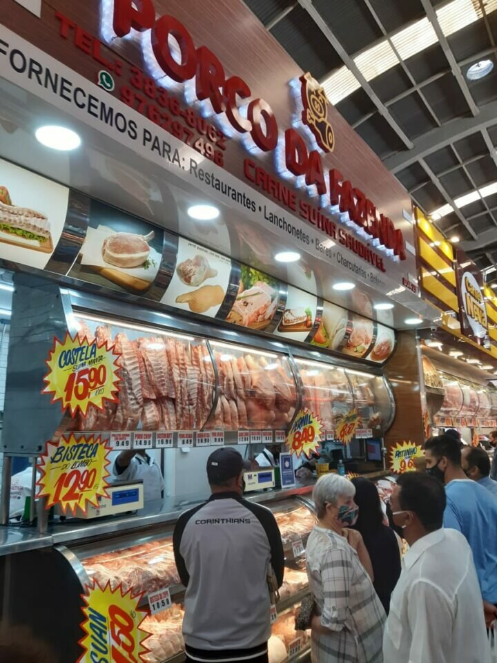 AÇOUGUE TODO EQUIPADO DENTRO DO MERCADO MUNICIPAL DA LAPA