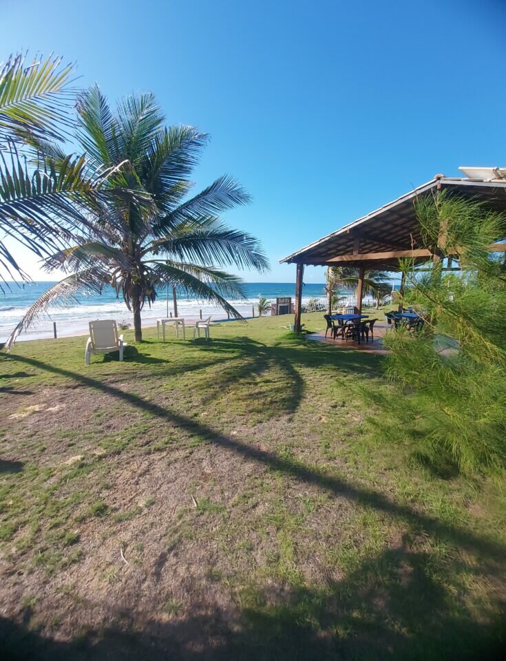 Venda propriedade frente mar