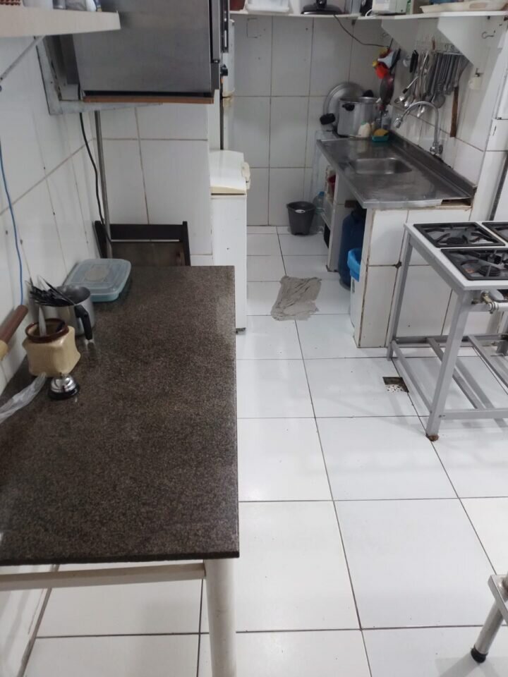 Vende-se Ponto comercial no bairro São João, em Itajaí/SC