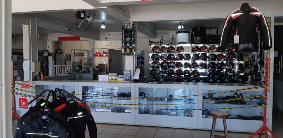 Oportunidade peças e oficina de motos