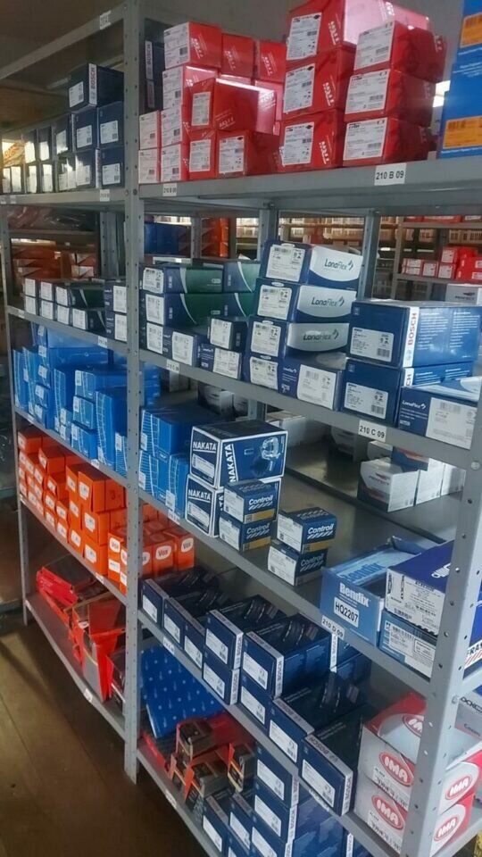 Distribuidora de peças automotivas