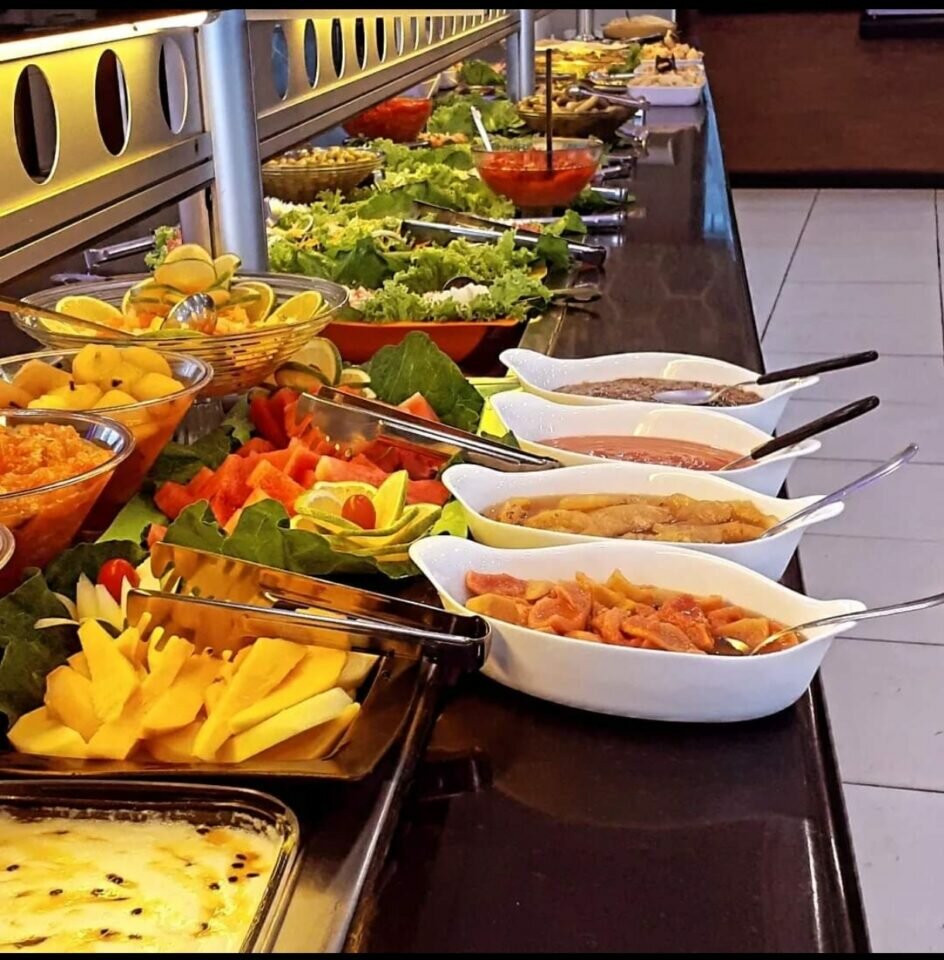 LINDÍSSIMO RESTAURANTE NA Z/N FATURAMENTO R 200000