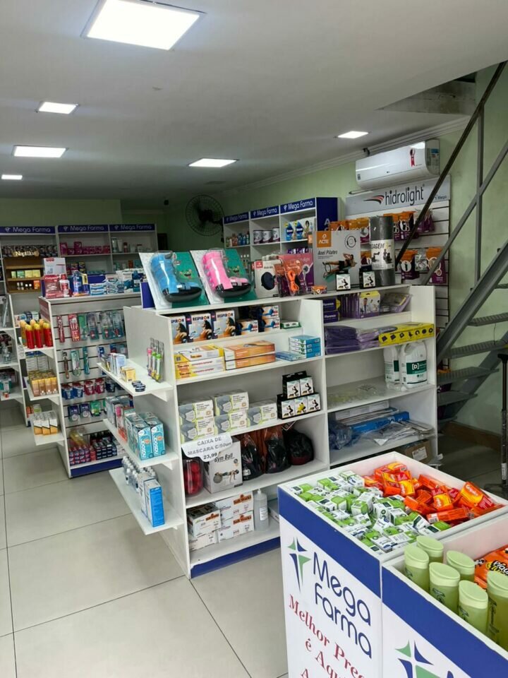 VENDO FARMÁCIA/DROGARIA/CIRÚRGICA