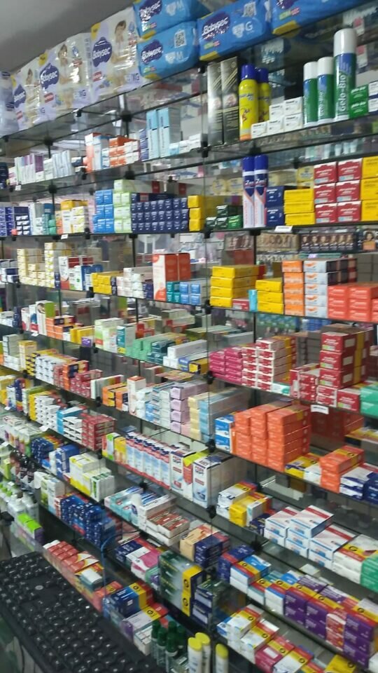 Excelente oportunidade, Drogaria nova, em crescimento bem localizada