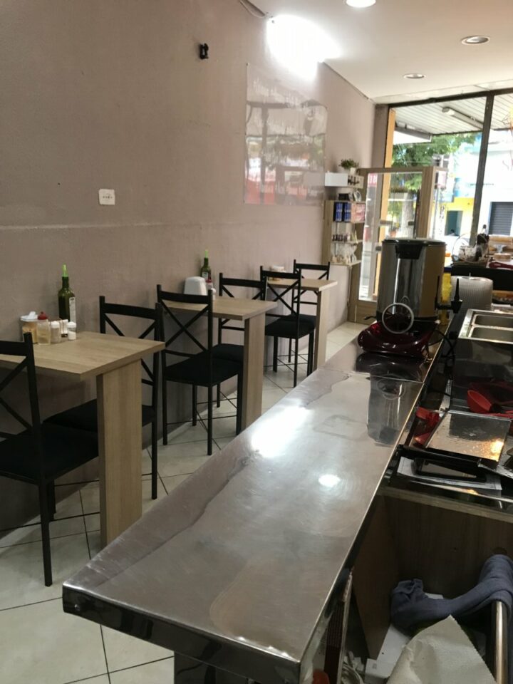 Vendo casa de bolo