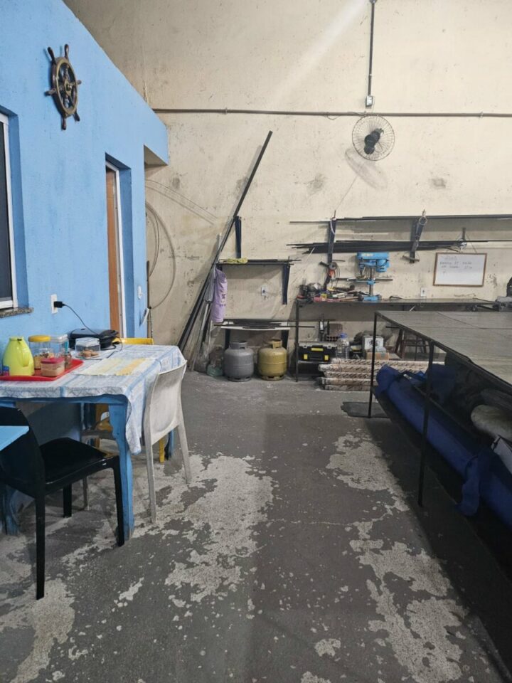 Vendo empresa de telas mosquiteiras redes  proteçao capas cercas de piscina