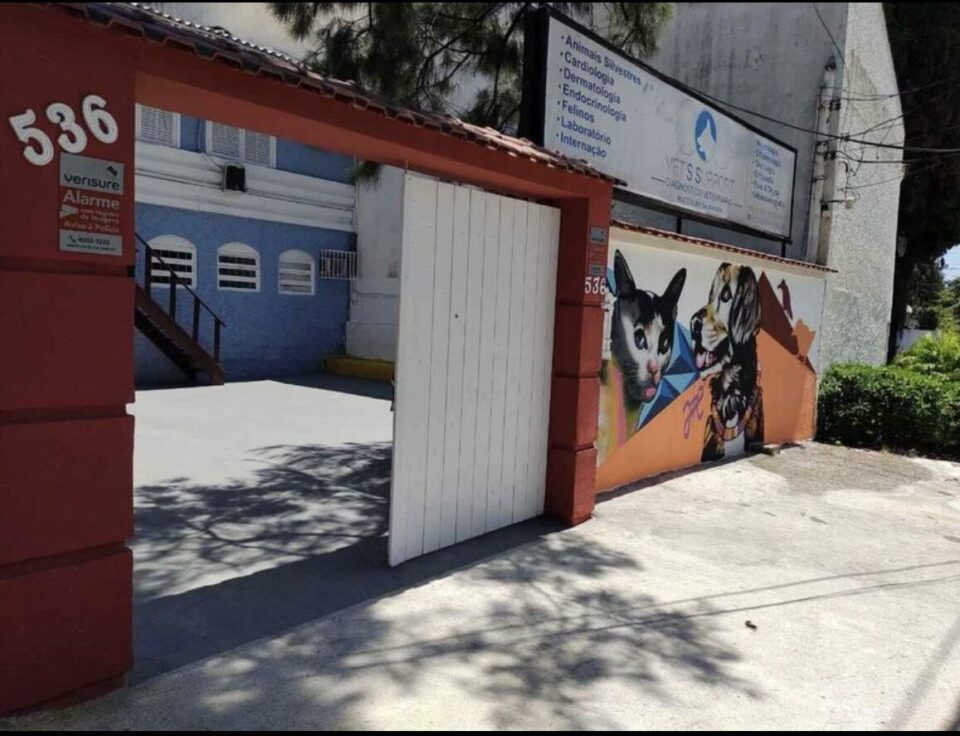 Vendo ou arrendo Hospital Veterinário