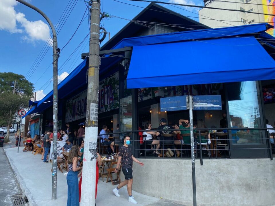Bar e restaurante a venda na melhor rua da vila Madalena em pleno funcionam