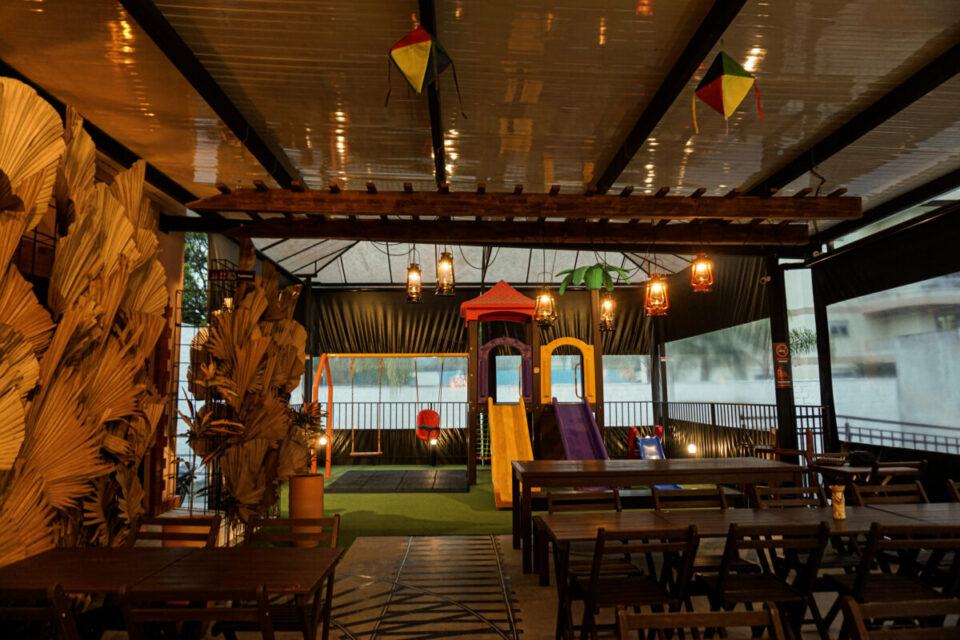 Restaurante ao ar livre
