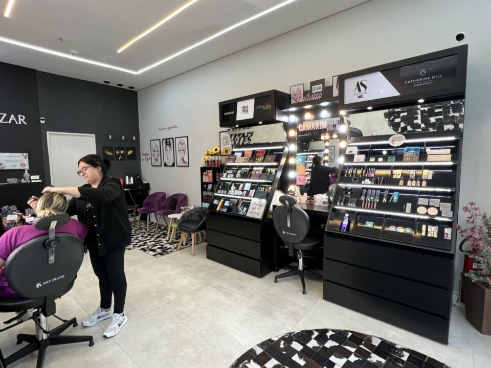 Alice Salazar Store – Franquia de Maquiagem Multimarcas