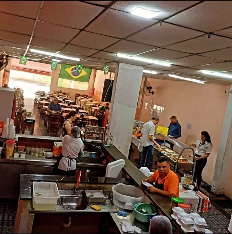 Ótimo Restaurante faturamento  90000 ABC