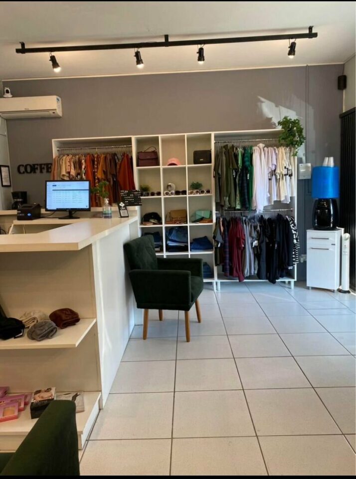 Vendo Loja de Moda Feminina