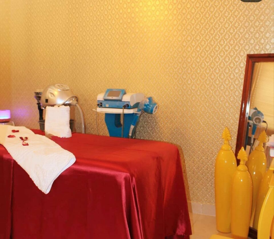 CLINICA ESTÉTICA E SPA