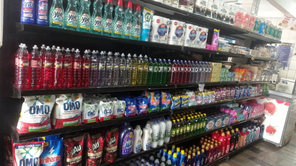 Mercado em funcionamento