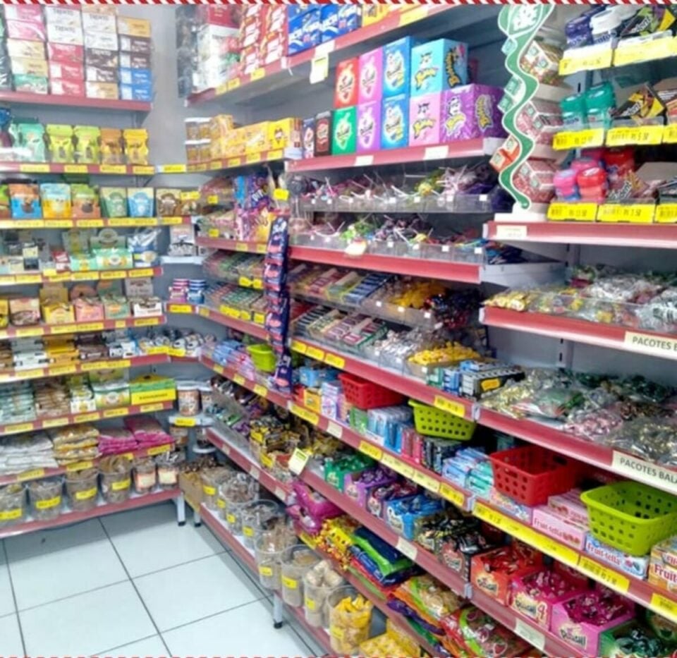 EXCELENTE OPORTUNIDADE DE NEGÓCIO LUCRO LIQUIDO 28 MIL Z/S