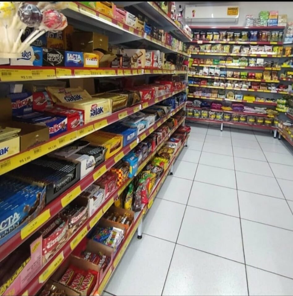 EXCELENTE OPORTUNIDADE DE NEGÓCIO LUCRO LIQUIDO 28 MIL Z/S