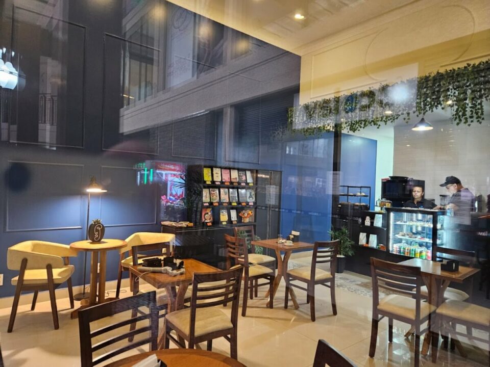 Cafeteria próxima ao Shopping Galleria
