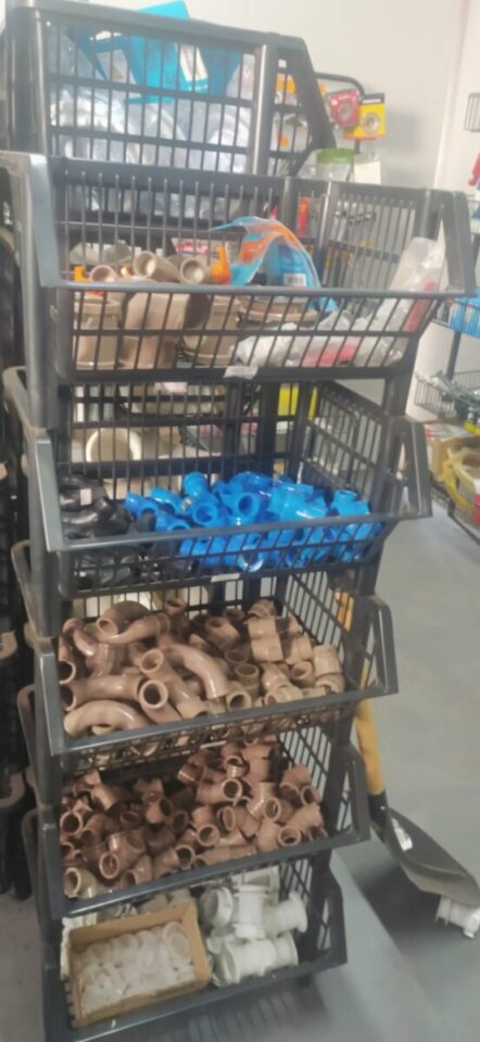 Materiais de elétrica e hidráulica