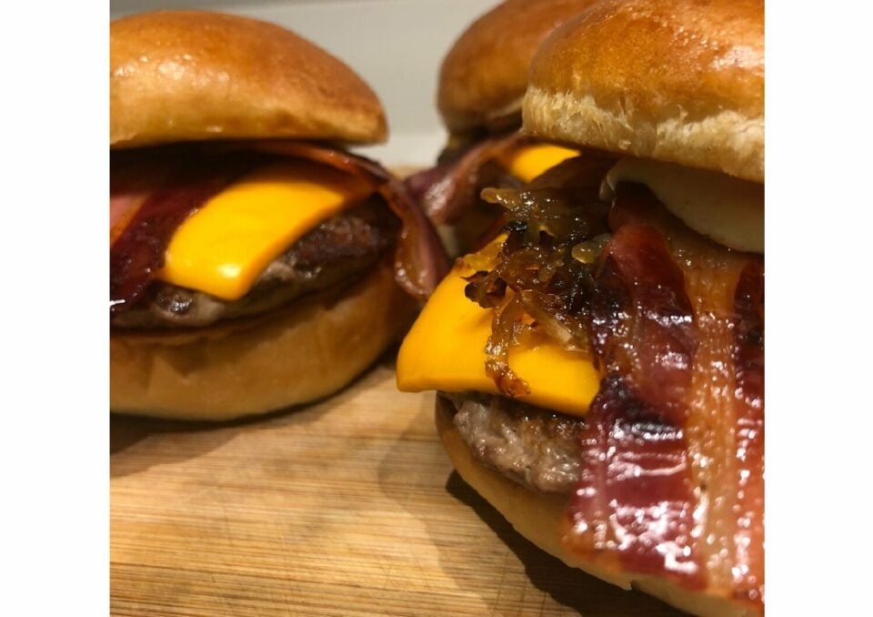 VENDO HAMBURGUERIA EM JOINVILLE