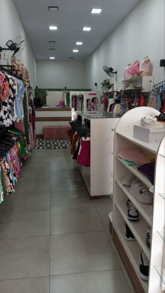 Venda de loja de roupa e calçados 7 anos de mercado