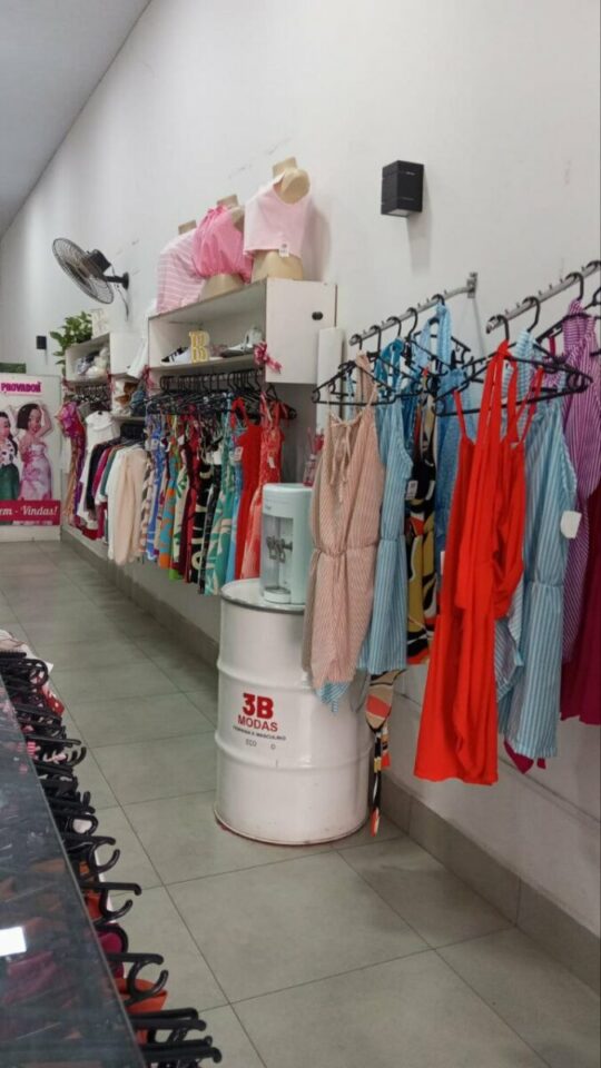 Venda de loja de roupa e calçados 7 anos de mercado
