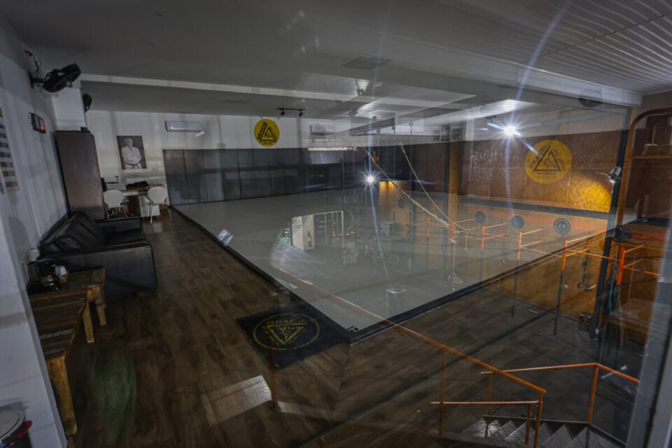 Vendo Centro de Treinamento no Recreio dos Bandeirantes  Rio de Janeiro