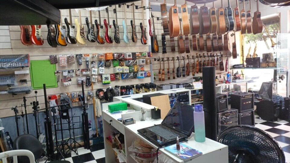 Loja de Instrumentos Musicais – Interior SP