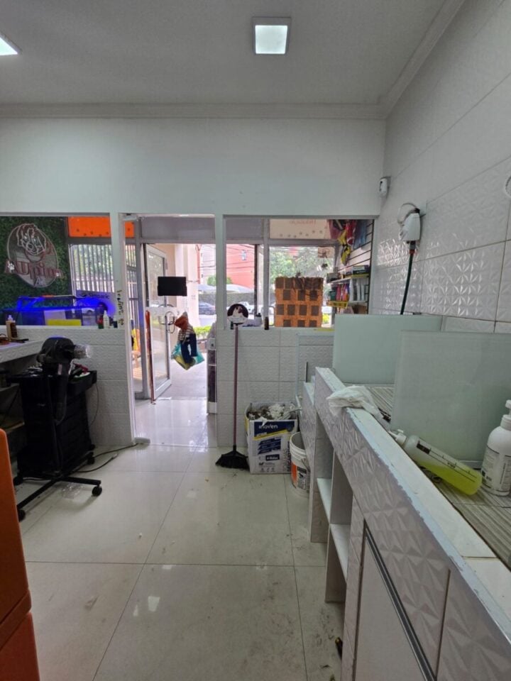 OPORTUNIDADE  PET SHOP BANHO E TOSA DENTRO CENTRO COMERCIAL Z/L