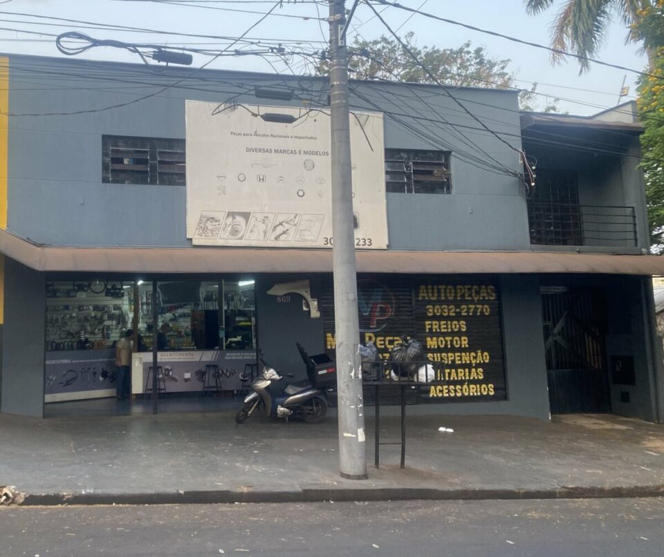 Loja de Autopeças Estabelecida com Grande Potencial de Crescimento à Venda